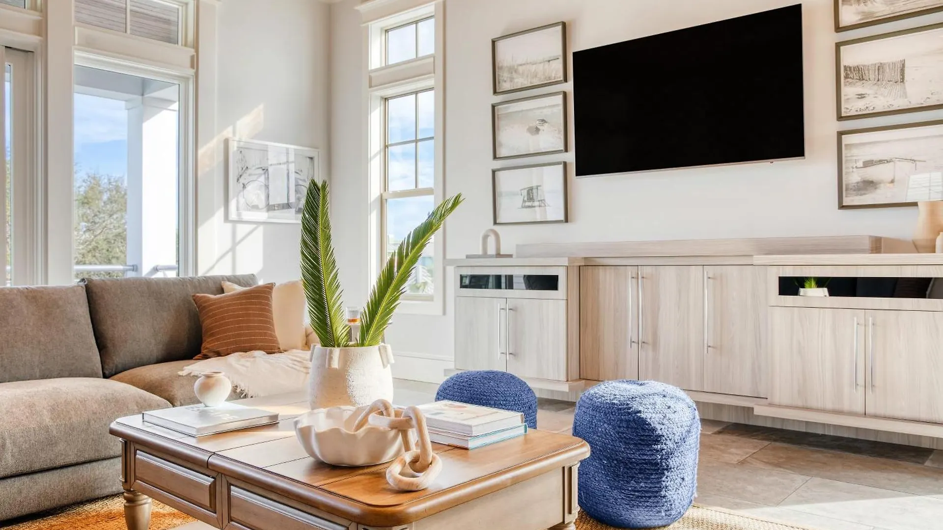 Monarch By Avantstay Breathtaking Estate W Beach Access Swim Up Bar Hot Tub Rooftop Views Destin 0*,